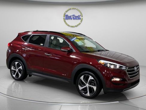 Used 2016 Hyundai Tucson Limited w/ Option Group 03 AWD/4WD image 7