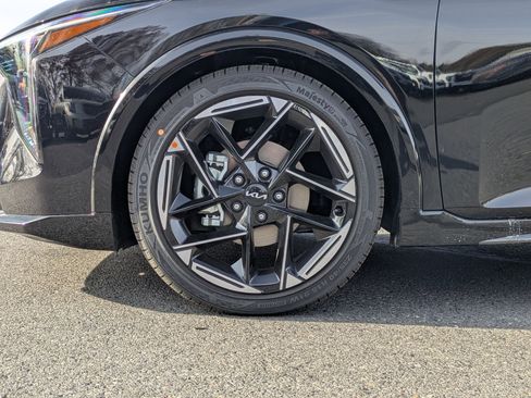 New 2025 Kia K4 GT-Line w/ GT-Line Premium Package image 8