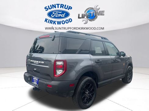 Used 2025 Ford Bronco Sport Badlands AWD/4WD image 6