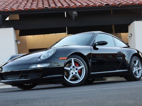 Used 2007 Porsche 911 Carrera RWD image 3