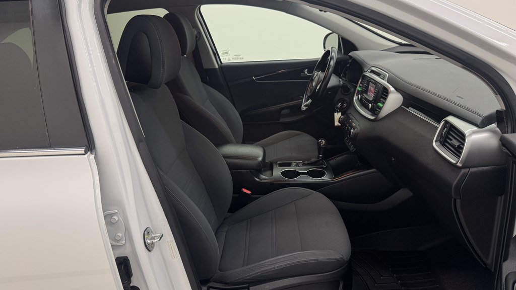 Used 2016 Kia Sorento AWD w/ LX Convenience Package image 28