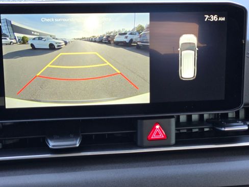 New 2026 Kia Carnival EX image 29