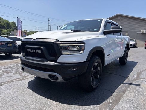 Used 2019 RAM 1500 Rebel w/ Rebel Level 1 Equipment Group AWD/4WD image 4