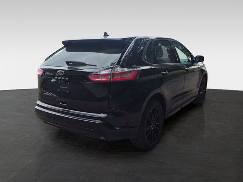 Certified 2024 Ford Edge ST-Line AWD/4WD image 6