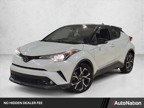Used 2019 Toyota C-HR Limited FWD image 1