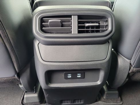 Used 2026 Honda Passport RTL image 14