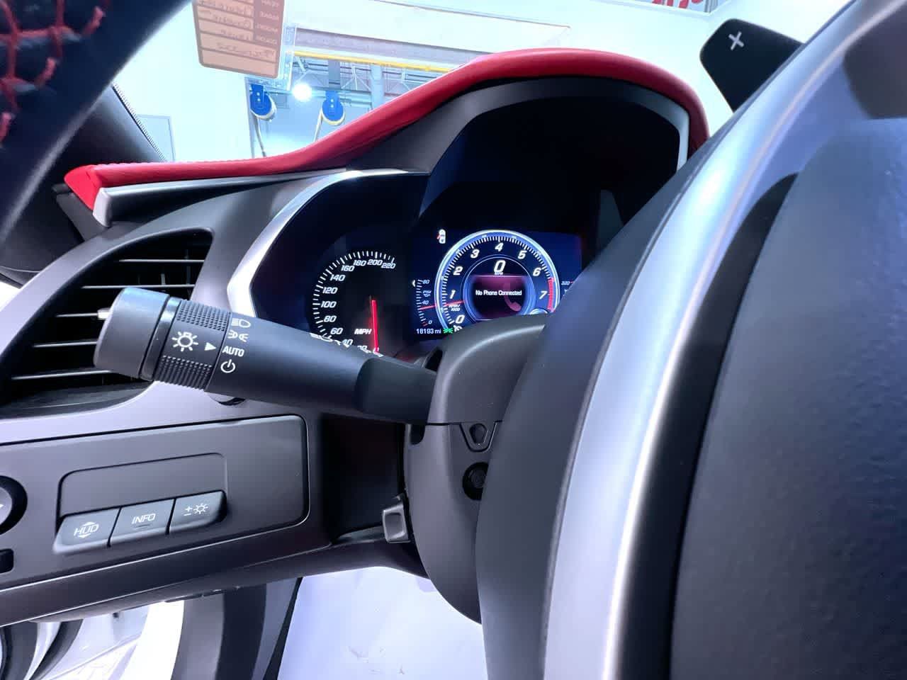 Used 2015 Chevrolet Corvette Z06 w/ 3LZ Preferred Equipment Group RWD image 18