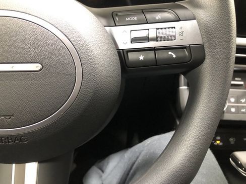 New 2026 Hyundai Tucson SE image 23