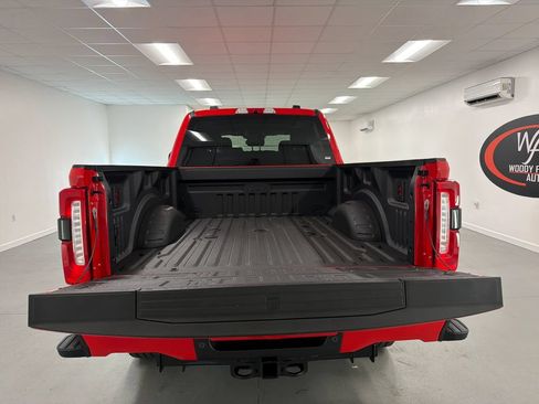 New 2026 Ford F250 4x4 Crew Cab Super Duty image 8