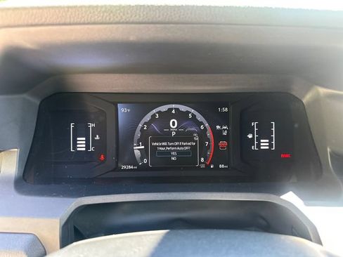Certified 2025 Toyota 4Runner SR5 AWD/4WD image 33