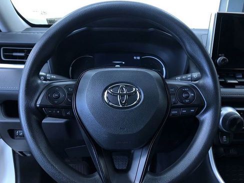 Certified 2025 Toyota RAV4 LE image 24