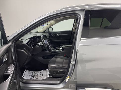 Used 2023 Buick Envision Preferred image 9