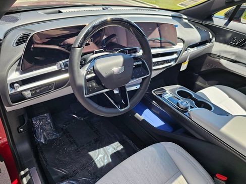 New 2026 Cadillac Lyriq Sport AWD/4WD image 19