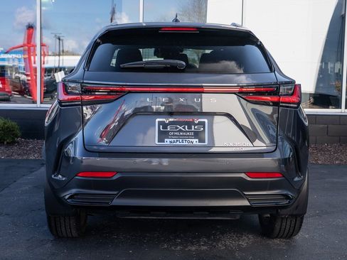Used 2025 Lexus NX 350h AWD w/ Premium Package image 5