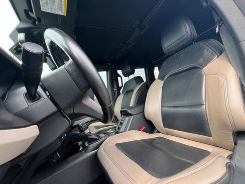Used 2021 Ford Bronco Wildtrak AWD/4WD image 16