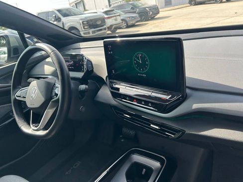 Used 2023 Volkswagen ID.4 Pro RWD image 35
