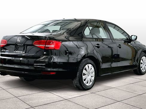 Used 2015 Volkswagen Jetta S image 12