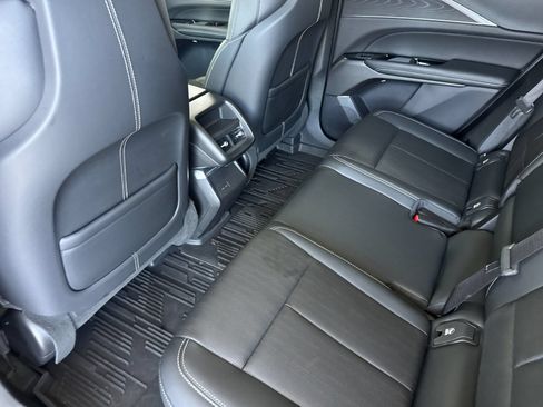 Used 2024 Cadillac Lyriq Luxury w/ LPO, Floor Liner Package AWD/4WD image 13