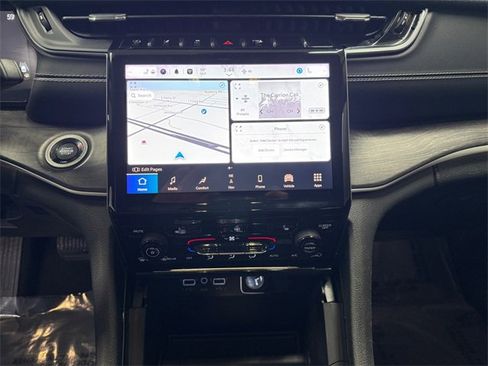 Used 2023 Jeep Grand Cherokee L Limited image 9