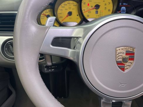Used 2013 Porsche 911 Carrera RWD image 33