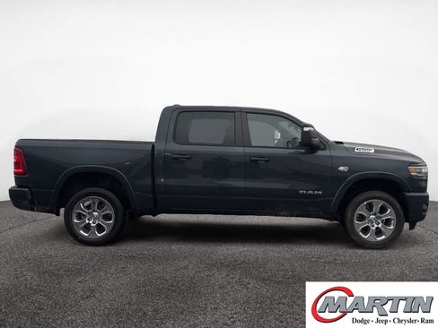 New 2026 RAM 1500 Big Horn AWD/4WD image 6
