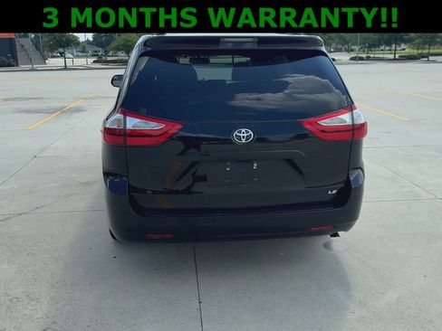 Used 2017 Toyota Sienna LE FWD image 7