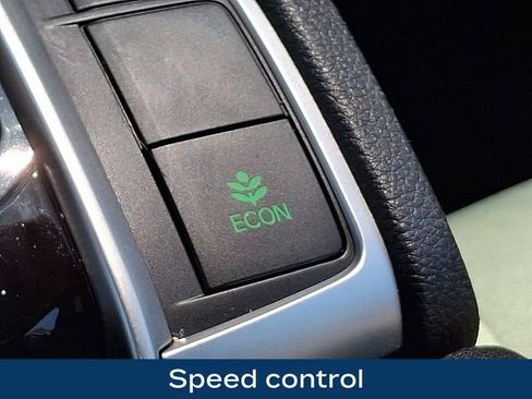 Used 2018 Honda Civic EX-T image 16
