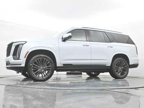 New 2026 Cadillac Escalade Platinum Sport w/ LPO, Floor Liner Package image 16