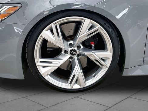 Used 2021 Audi RS 6 AWD/4WD image 10