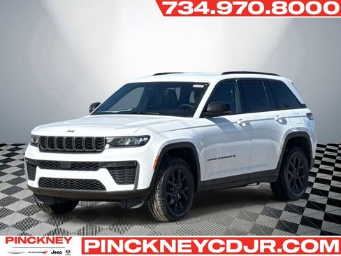 New 2026 Jeep Grand Cherokee Altitude AWD/4WD image 1