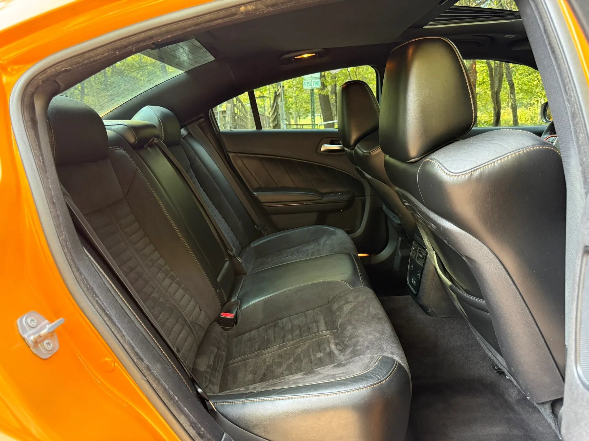 Used 2017 Dodge Charger R/T RWD image 17