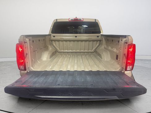 Certified 2023 Chevrolet Colorado W/T RWD image 19