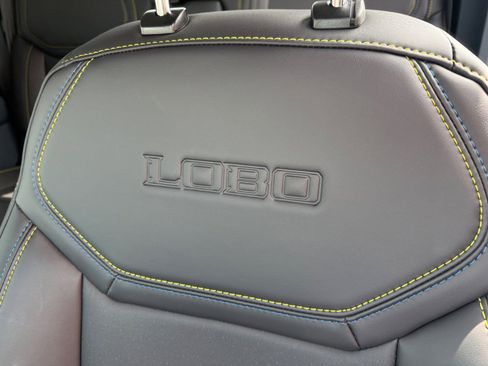 New 2025 Ford Maverick Lobo AWD/4WD image 21