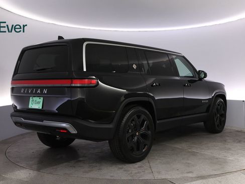 Used 2025 Rivian R1S Adventure AWD/4WD image 3
