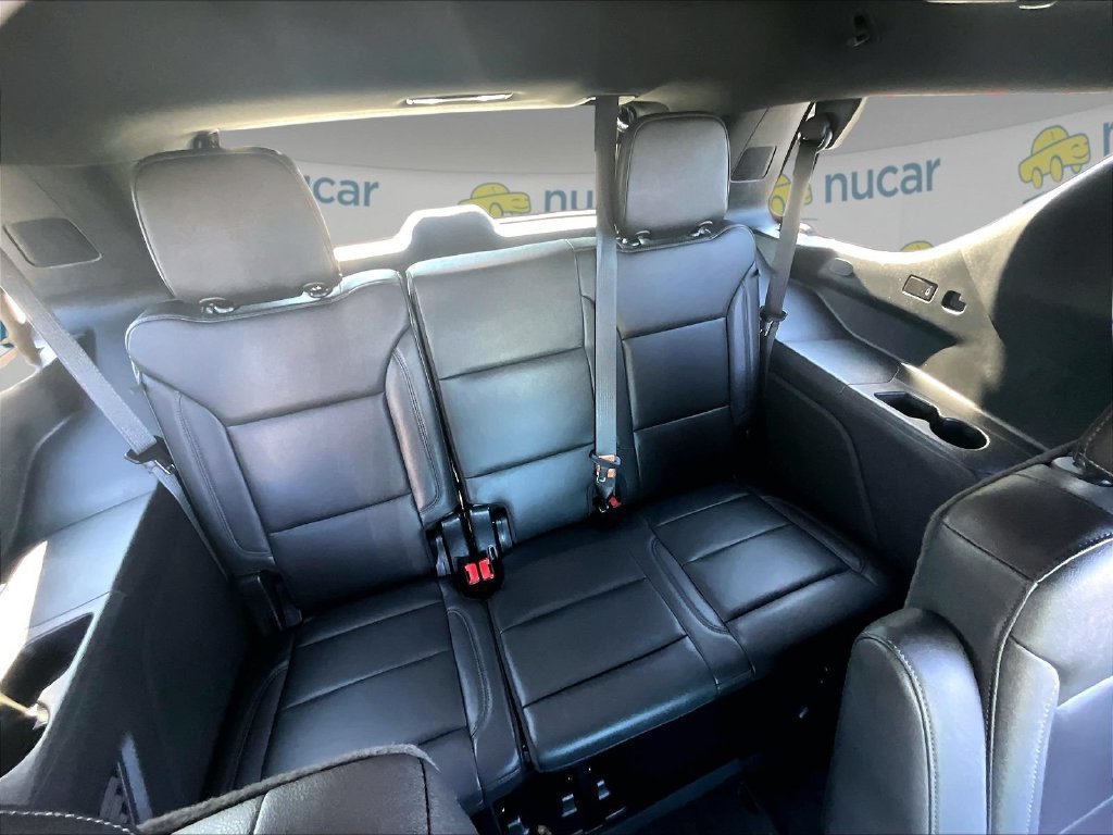 Used 2024 Chevrolet Tahoe Z71 w/ Luxury Package AWD/4WD image 16