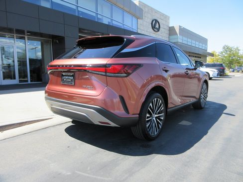 Used 2023 Lexus RX 350 Premium Plus w/ Cold Area Package AWD/4WD image 9