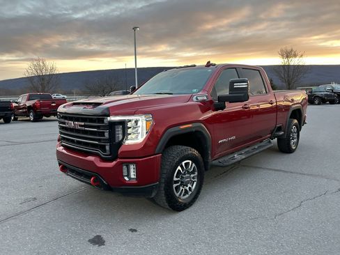 Used 2022 GMC Sierra 3500 AT4 w/ AT4 Preferred Package image 3