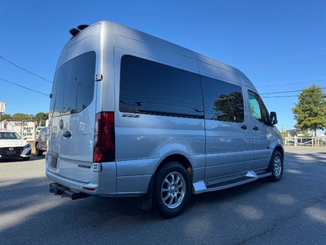 Used 2022 Mercedes-Benz Sprinter 2500 image 7