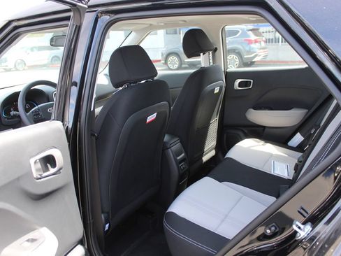 New 2026 Hyundai Venue SEL FWD image 14