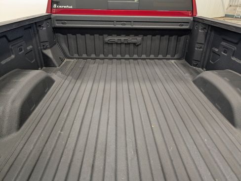 Used 2024 GMC Sierra 2500 AT4 w/ AT4 Premium Plus Package AWD/4WD image 10