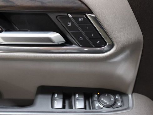 New 2026 GMC Sierra 1500 SLT w/ SLT Premium Plus Package image 19