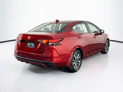 Used 2025 Nissan Versa SV w/ Trunk Package FWD image 9