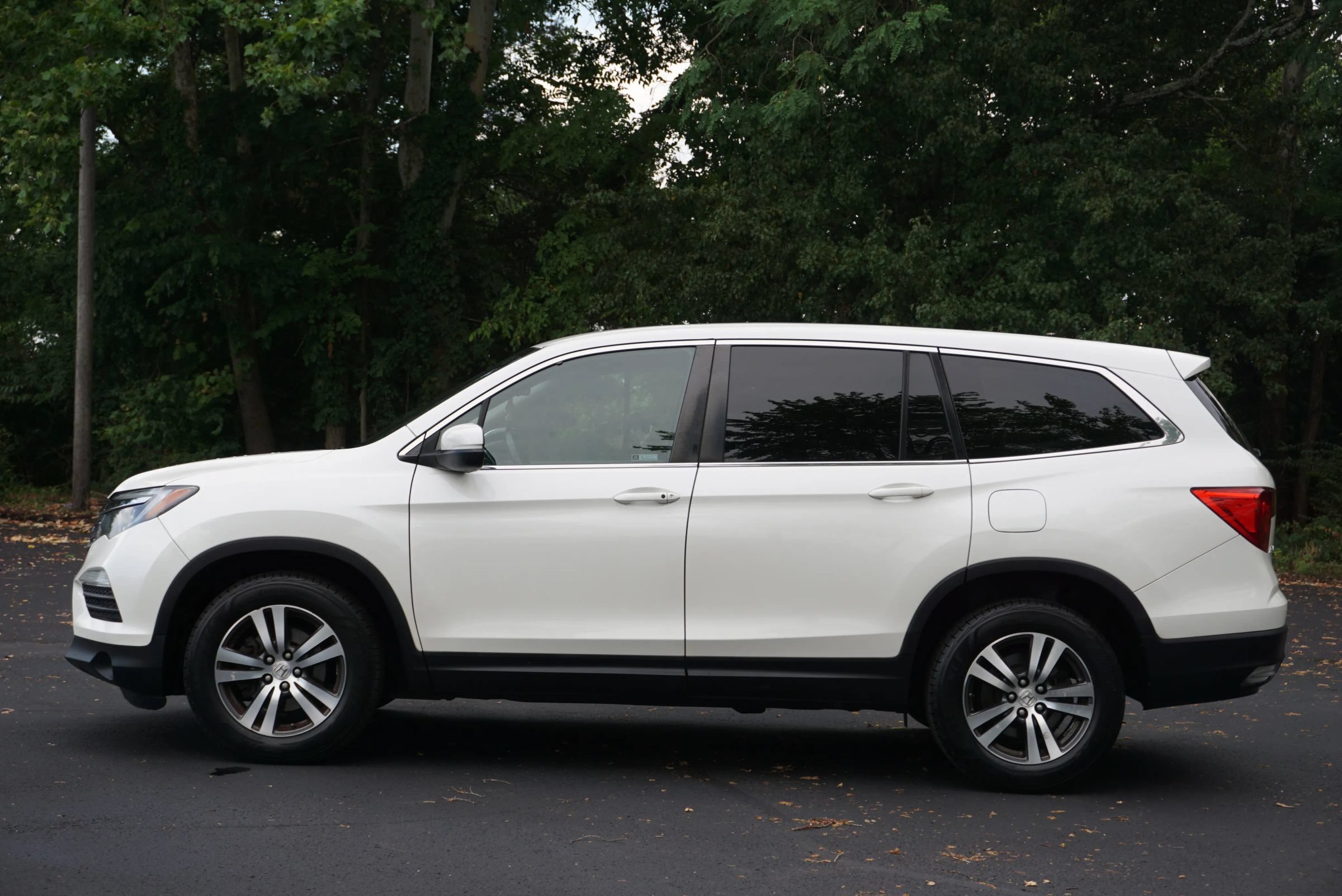 Used 2018 Honda Pilot EX-L image 10