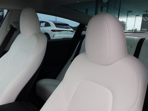 Used 2023 Tesla Model 3 Long Range AWD/4WD image 11