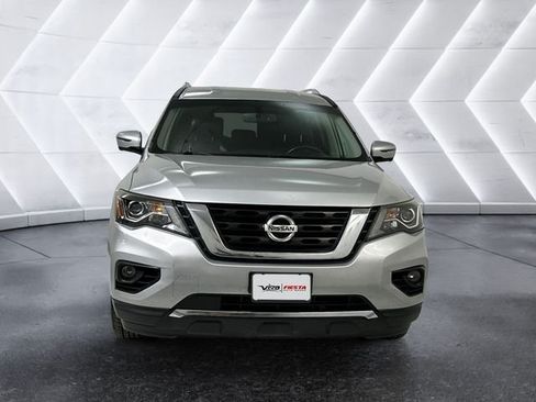 Used 2020 Nissan Pathfinder SL AWD/4WD image 2