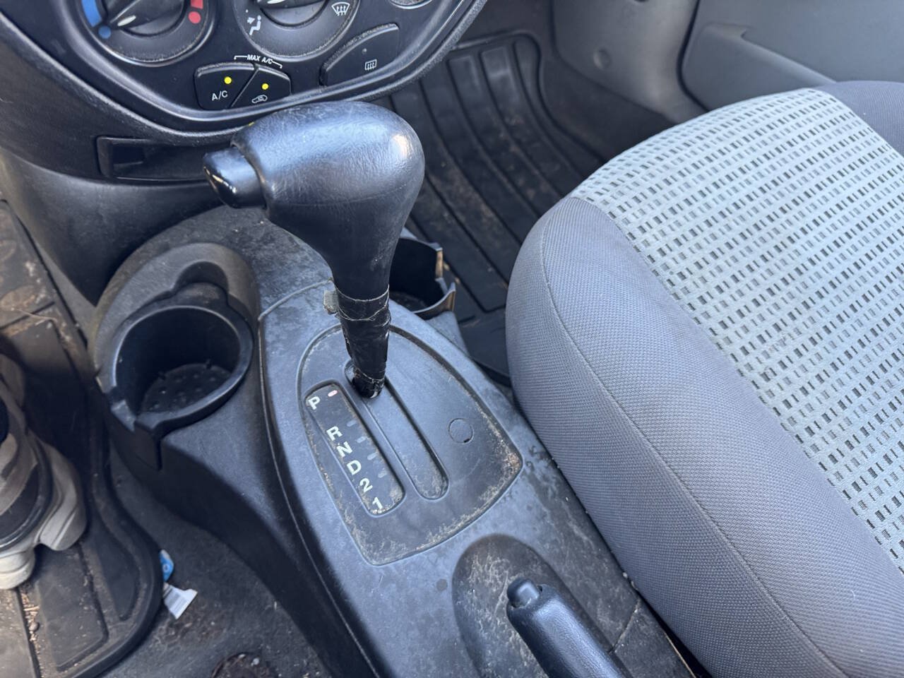 Used 2007 Ford Focus S FWD image 36