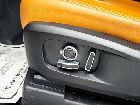 Used 2023 Land Rover Defender 130 S image 12