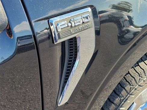 Used 2021 Ford F150 Lariat w/ Max Trailer Tow Package image 8