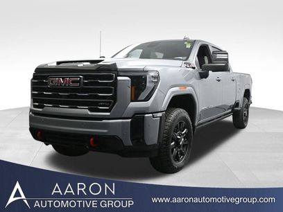 Used 2025 GMC Sierra 2500 AT4 w/ Max Trailering Package