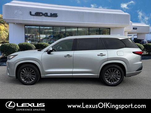 Used 2024 Lexus TX 350 FWD w/ Accessory Package (Z1) image 2